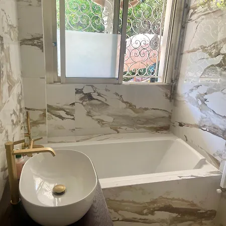Apartamento Bel Cap D Avec Terrasses Et Jardins Antibes